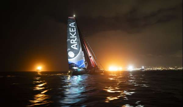 Transat Café L'Or : Paprec Arkéa 10e à Fort-de-France !